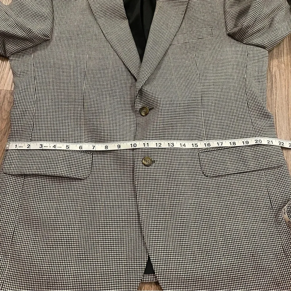 Jos A Bank Men’s 44R Blazer Jacket Houndstooth Silk/Wool Blend Business Career
